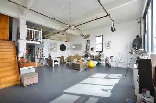 Brooklyn Artist Loft Apartment New York